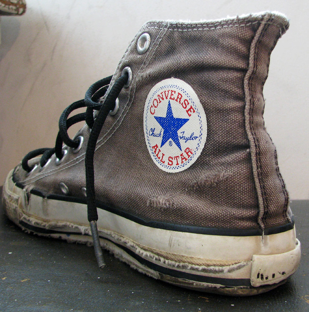 where to sell used sneakers